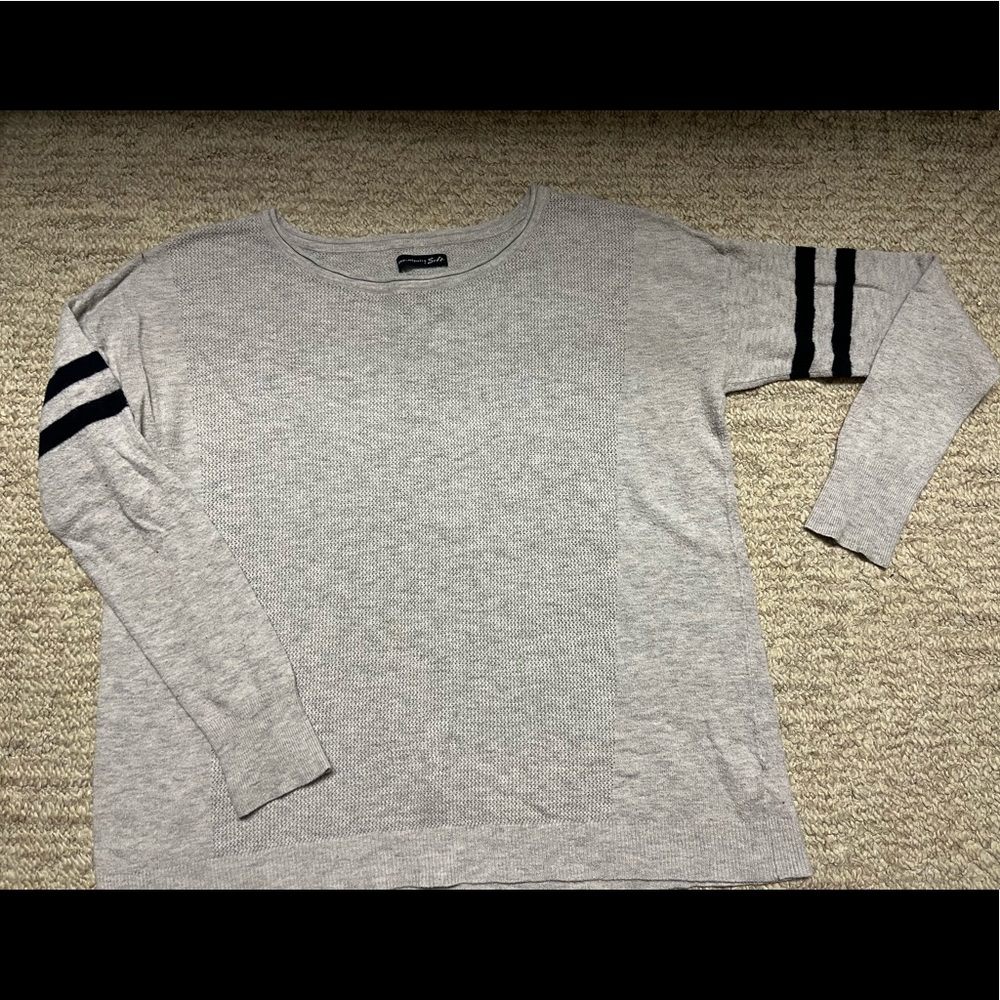 American Eagle long sleeve shirt, size US M